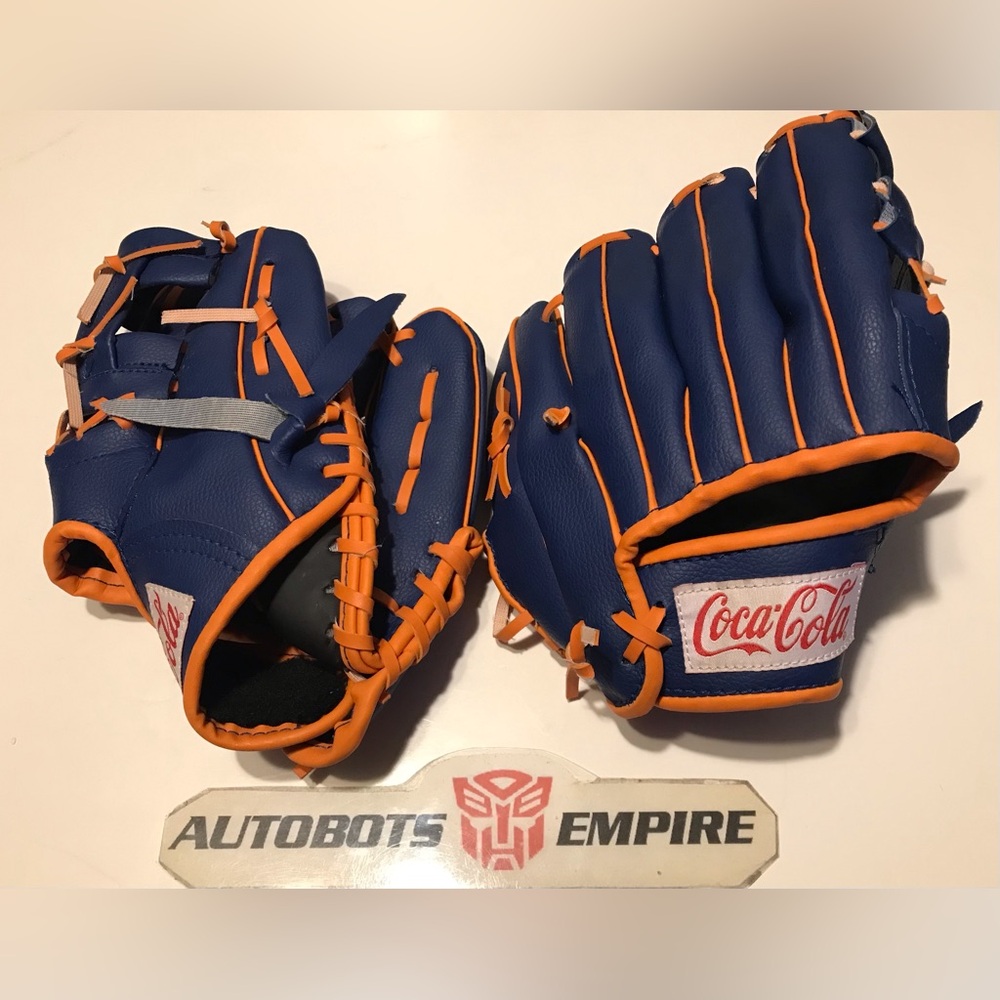 Vintage 2 KIDS NY METS MLB BASEBALL PROMO COCA COLA COKE CITI FIELD GLOVE MITT
